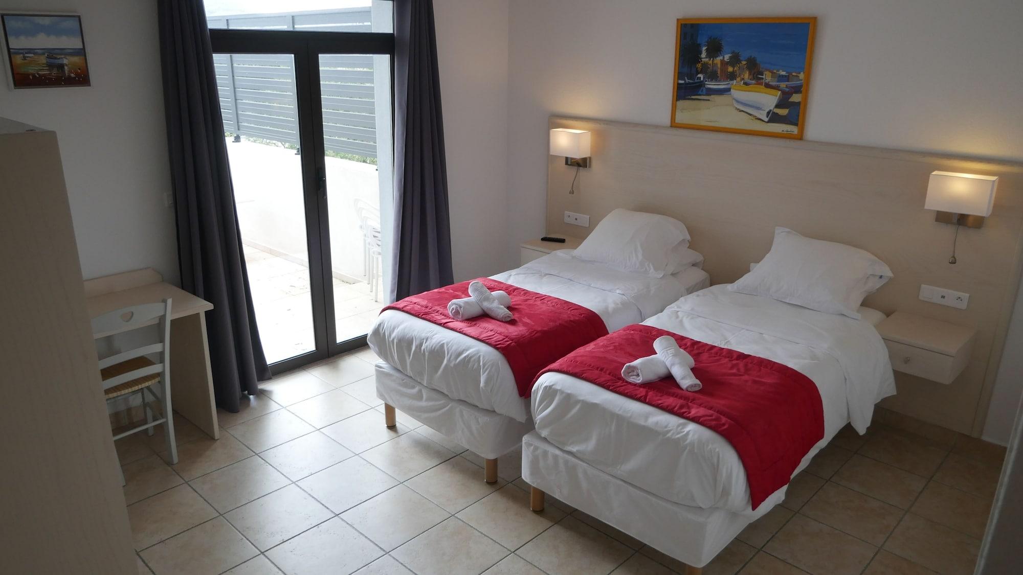 Corsica Hostel Porto-Vecchio, Partie Dortoirs ภายนอก รูปภาพ